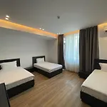 Ladi Hotell 4*