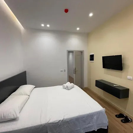 Ladi Hotell Tirana