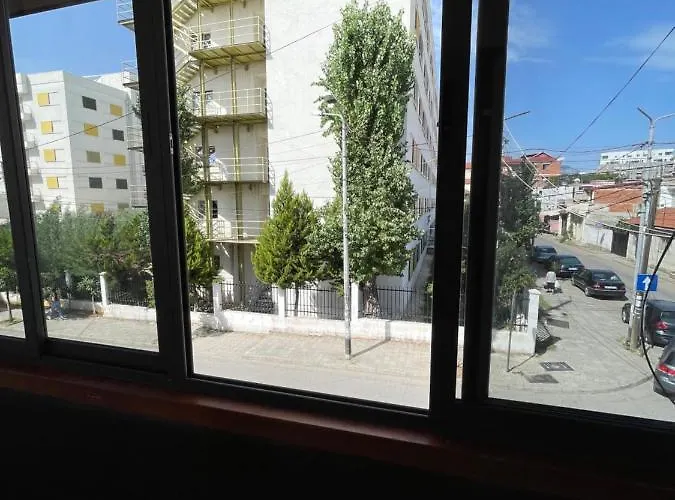 Otel Ladi Tiran