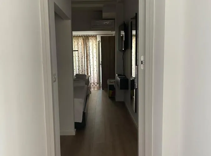 Otel Ladi 4*