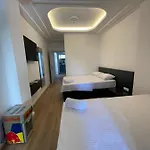Hotel Ladi