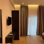 Ladi Tirana