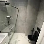 Hotel Ladi