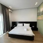 Ladi Tirana