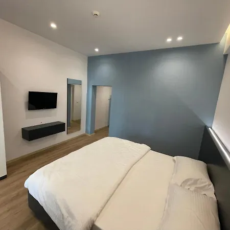 Ladi Hotel