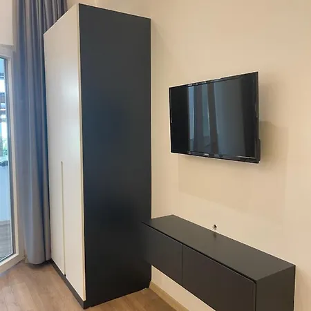 Ladi Hotel 4*