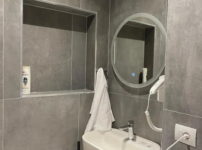 Ladi 호텔 티라나