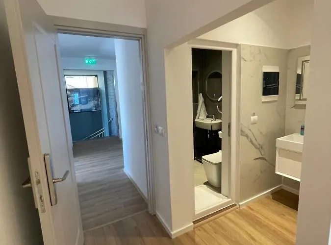 호텔 Ladi 티라나