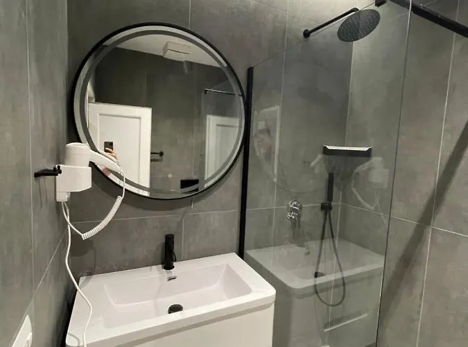 호텔 Ladi 티라나